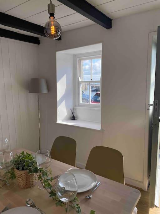 New Renovated Beach Front Cottage Маузхол Экстерьер фото