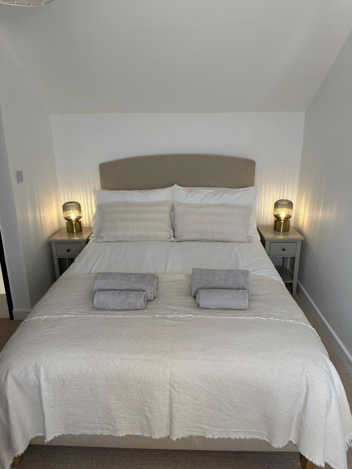 New Renovated Beach Front Cottage Маузхол Экстерьер фото